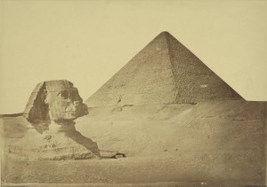 Giza._Pyramid_of_Khafre_and_Sphinx
